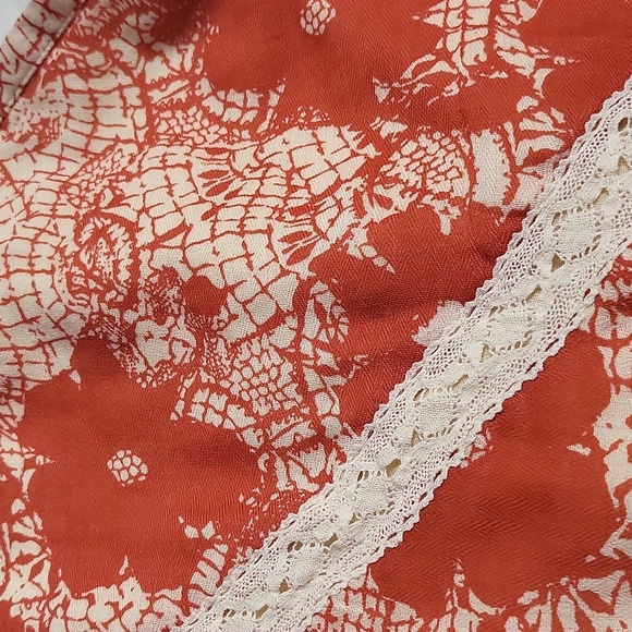 Calvin Klein Jeans floral skirt sz 12 NWOT - Picture 10 of 10